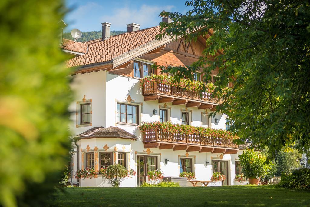 Apartments Hubertushof Доббиако Экстерьер фото